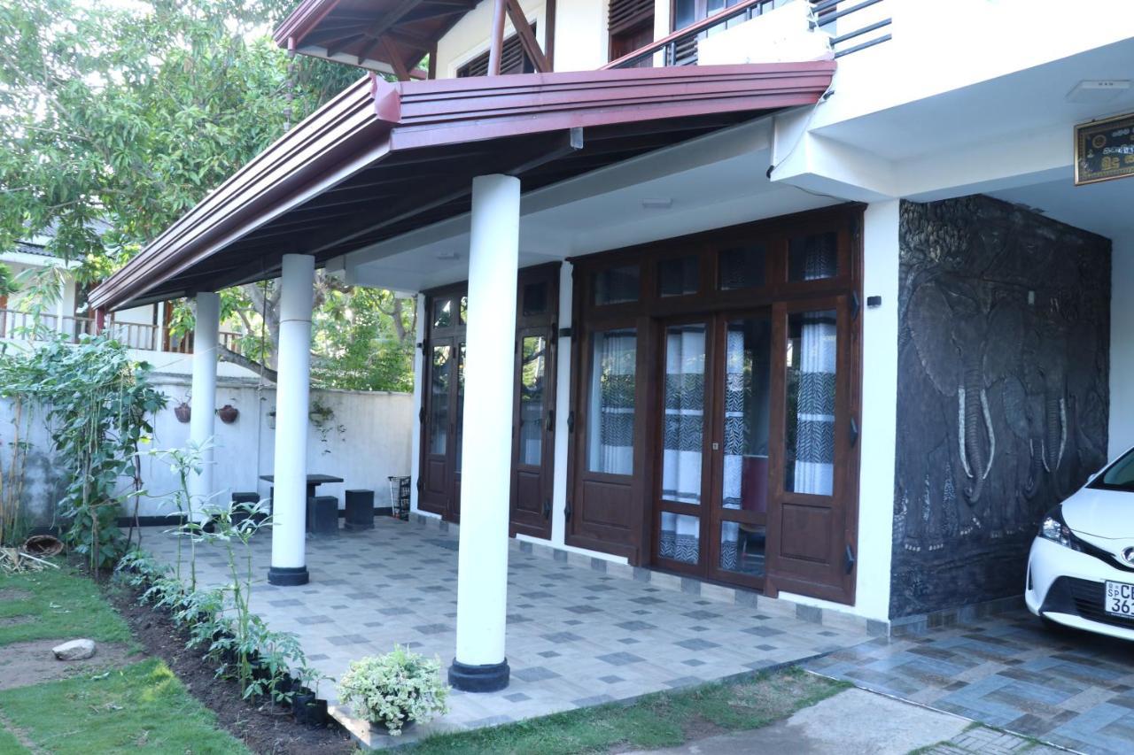 Southern Entry Dikwella Sur Exterior foto